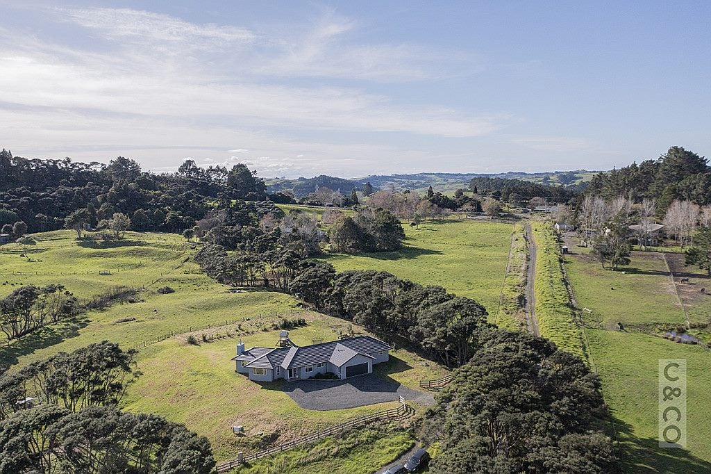 1293 Old North Rd, Waimauku, Helensville - Carousel 2