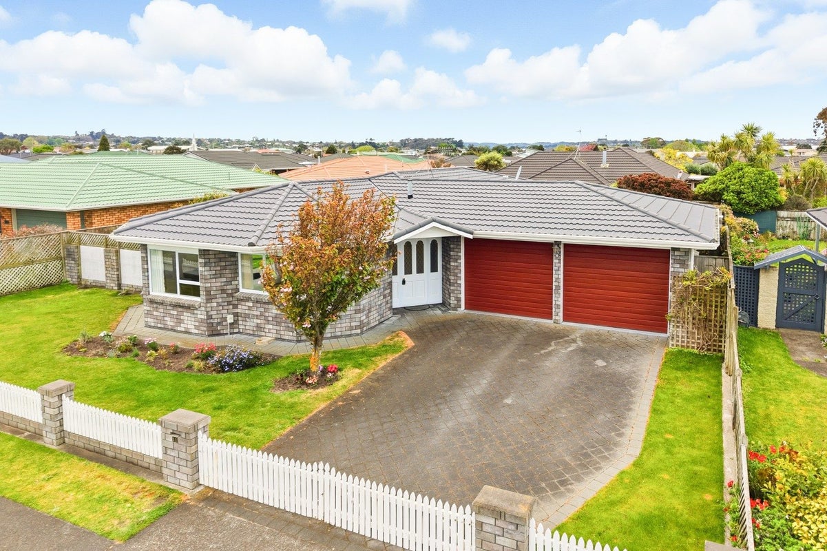 11 Kelsi Street, Tawhero, Whanganui - Carousel 1