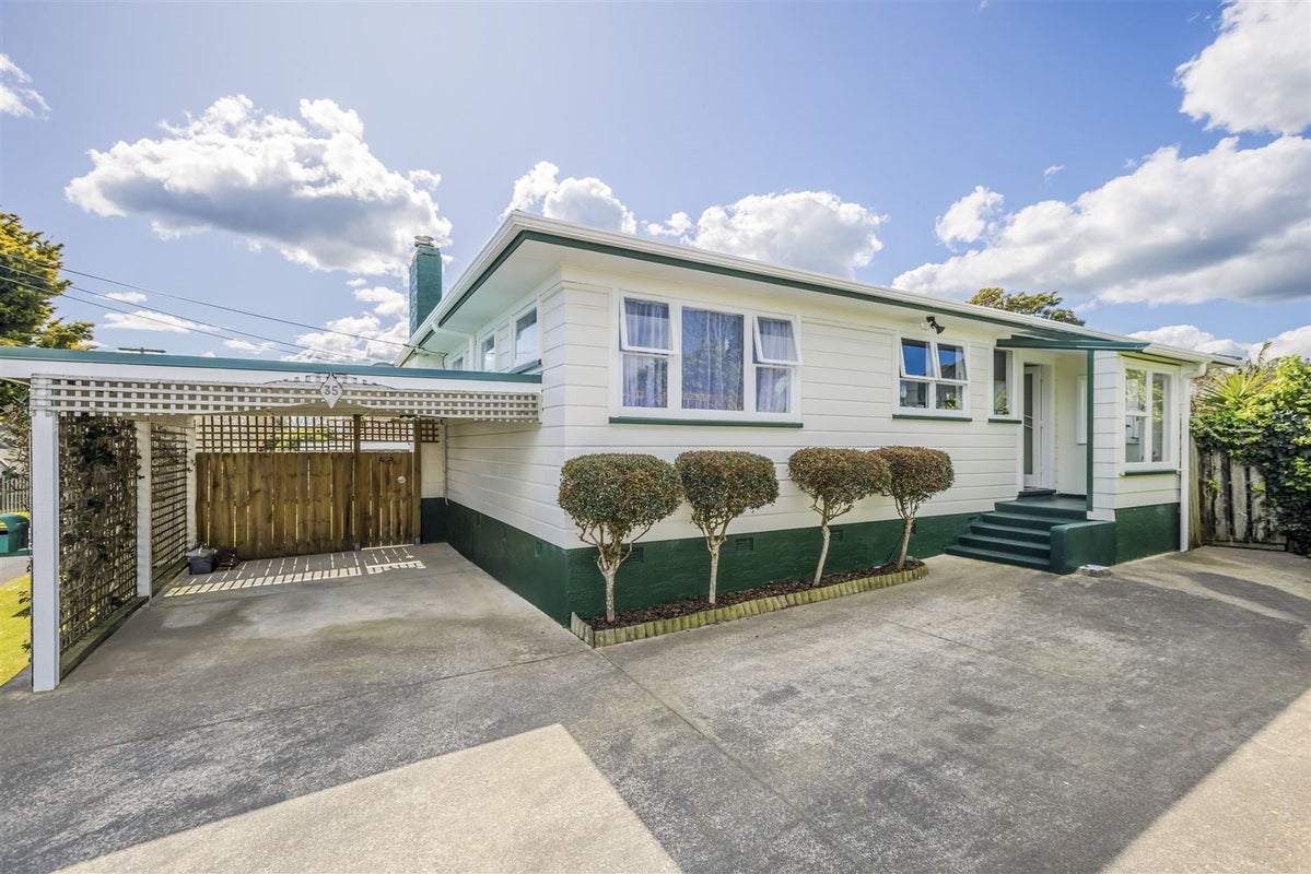 35 Youngs Road, Papakura, Papakura - Carousel 2