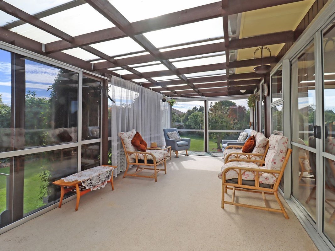 19 Perth Street, South Hill, Oamaru - Carousel 2