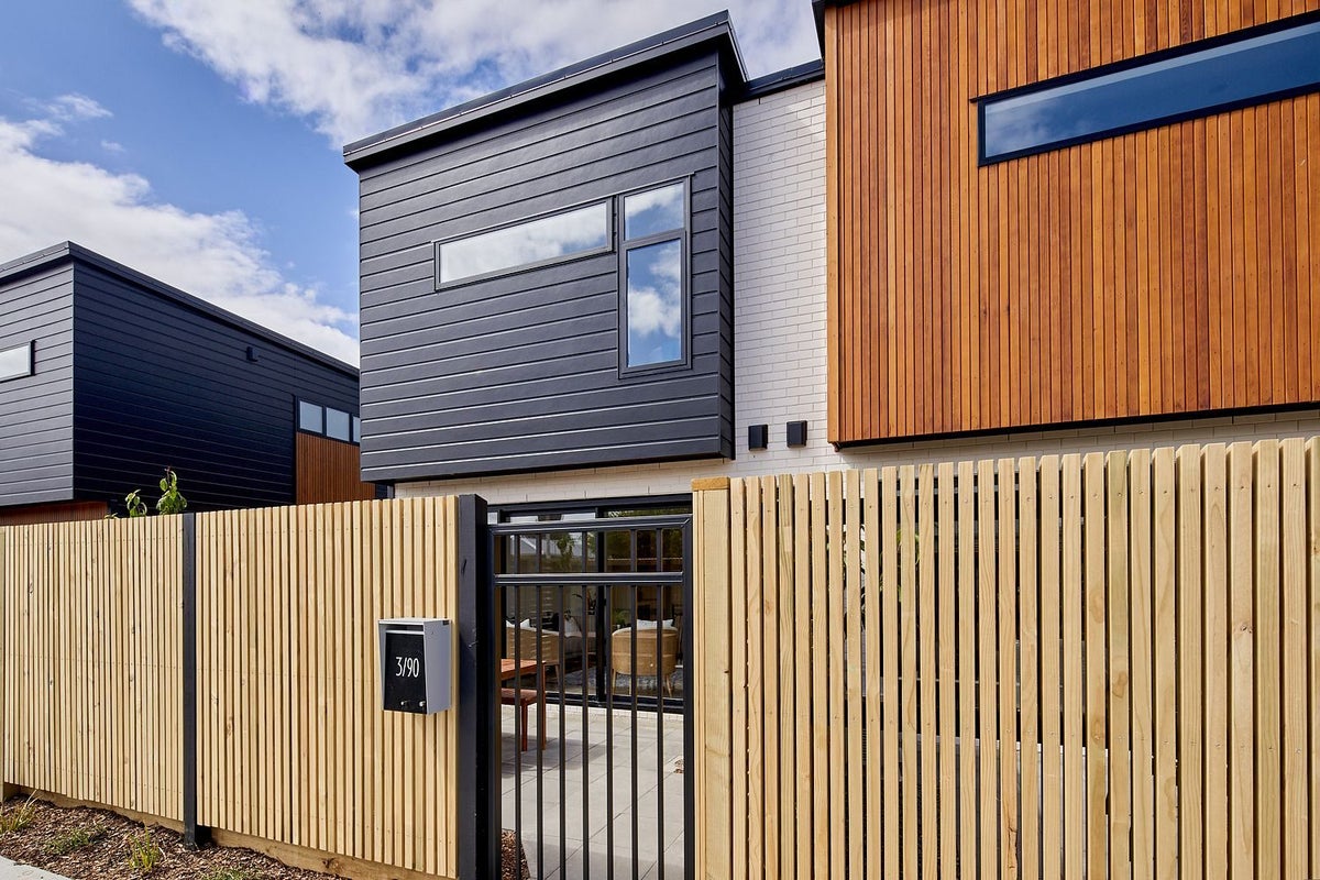 3/90 Knights Road, Hutt Central, Lower Hutt - Carousel 1