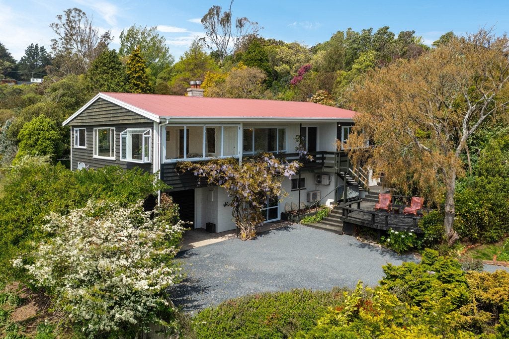 15 Raynbird Street, Company Bay, Dunedin - Carousel 2