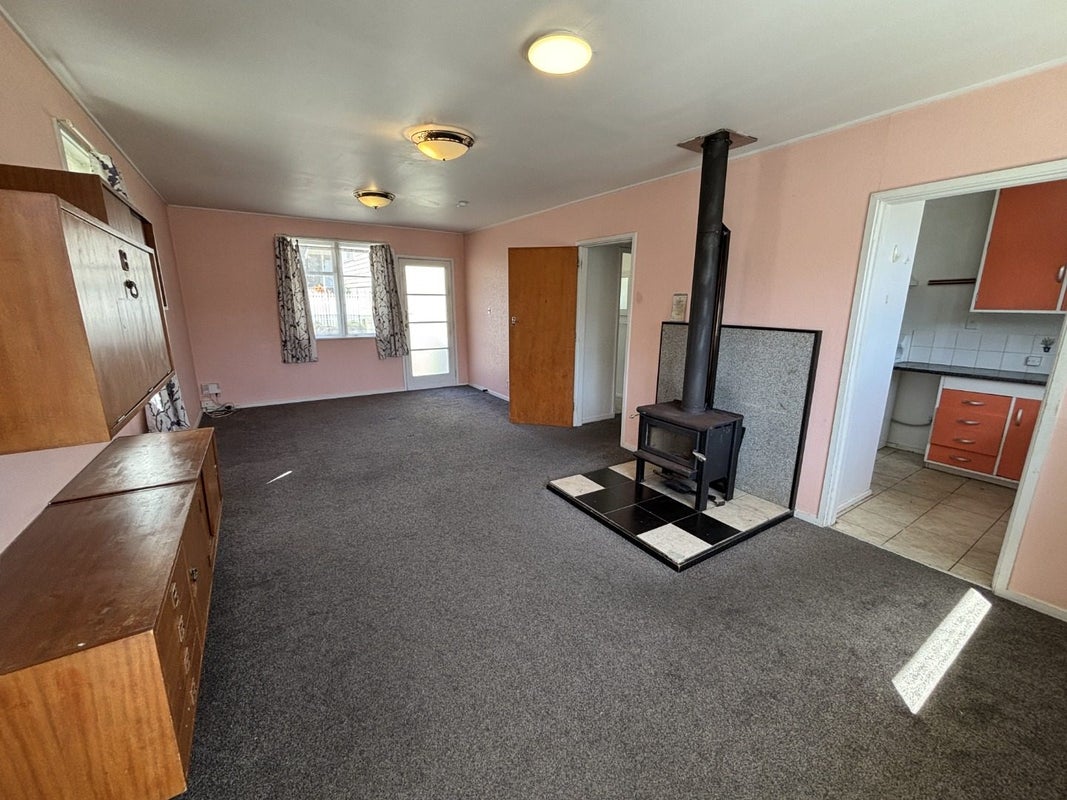 60A Montreal Grove, Kingston, Wellington - Carousel 2