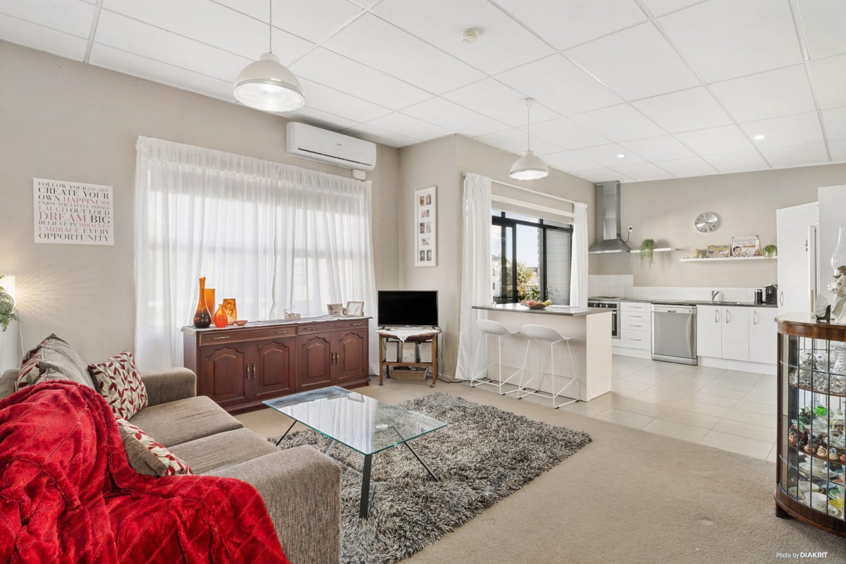 4B/9 Laidlaw Way, East Tamaki, Auckland - Carousel 2