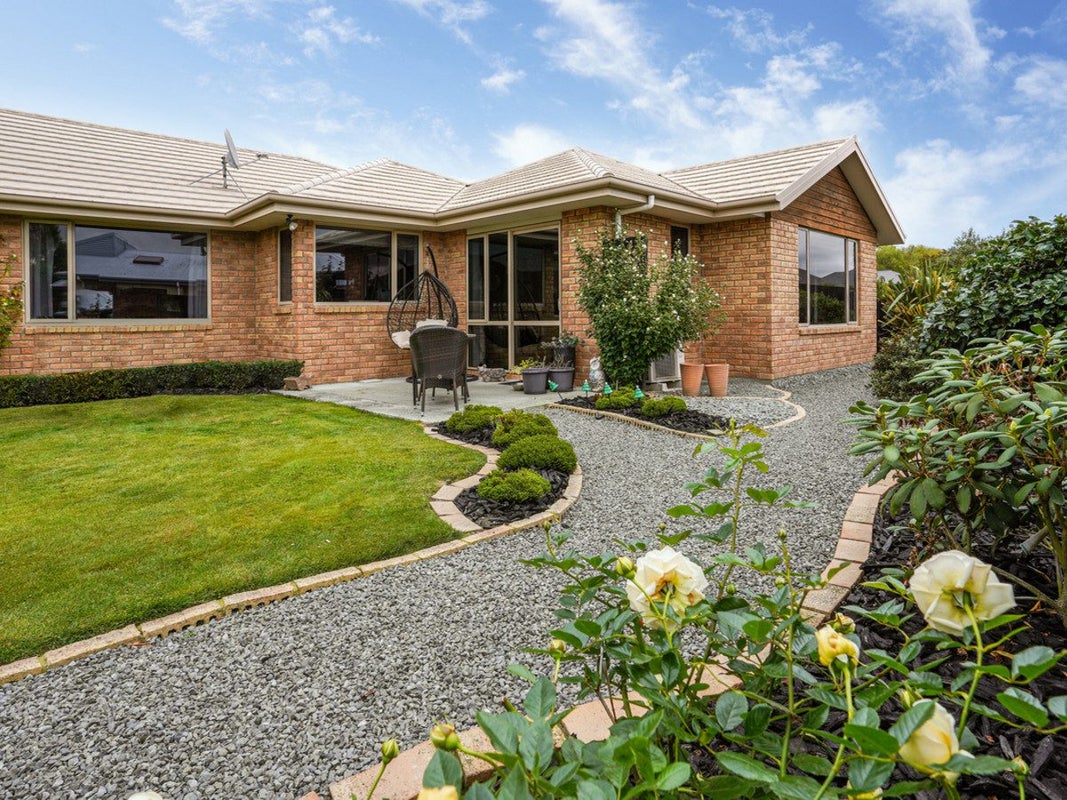 40 Rushmore Drive, Belfast, Christchurch - Carousel 1