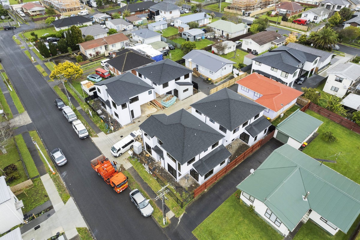 10B Mervan Street, Mangere East, Auckland - Carousel 2