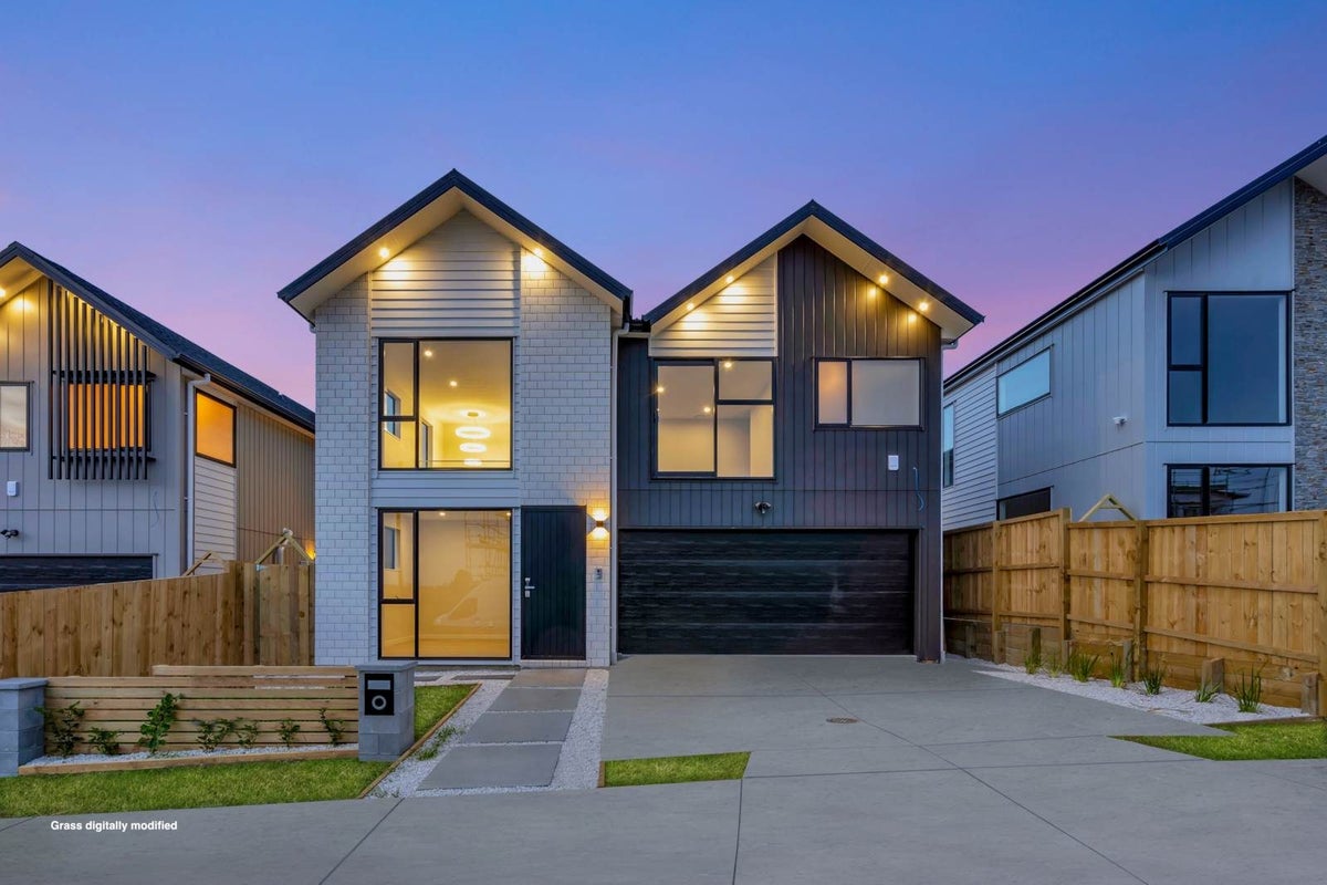18 Rathmines Road, Flat Bush, Manukau City, Auckland - Carousel 1