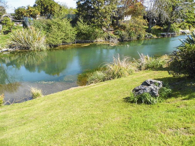18 Merlot Place, Riversdale, Blenheim - Carousel 1