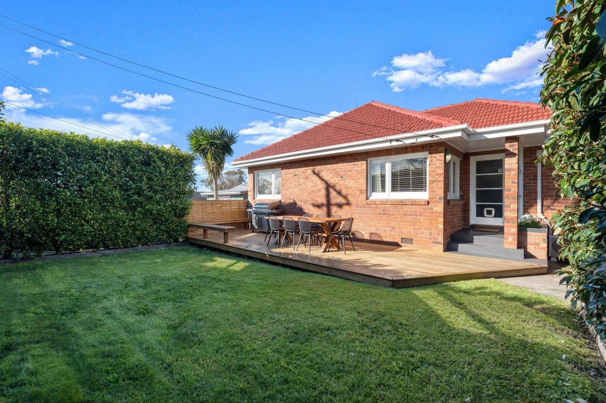 29 Wallath Road, Onehunga, Auckland - Carousel 1