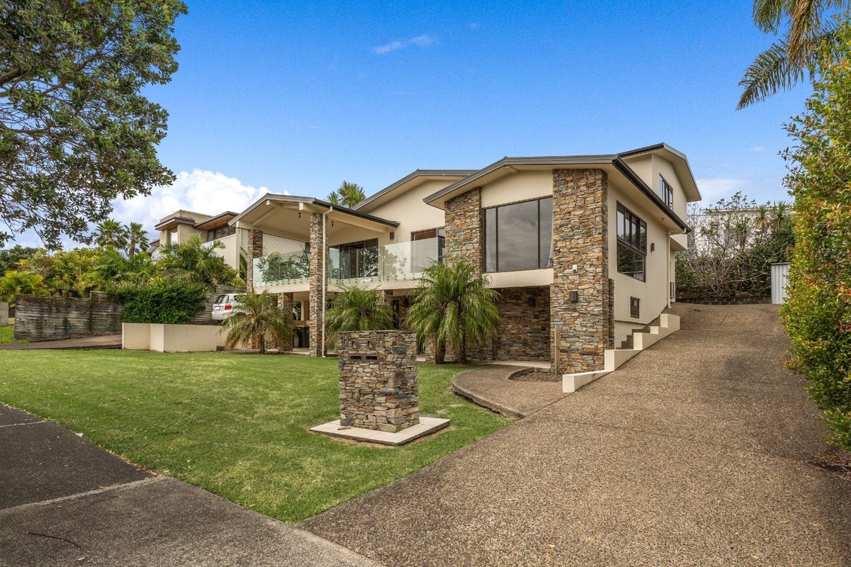 71 Kittiwake Drive, Schnapper Rock, Auckland - Carousel 1