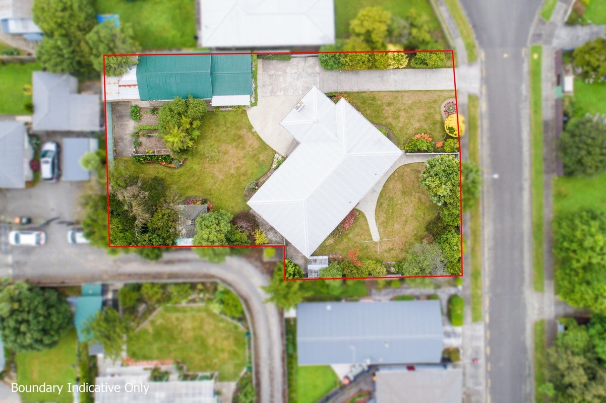4 Duna Place, Takaro, Palmerston North - Carousel 2