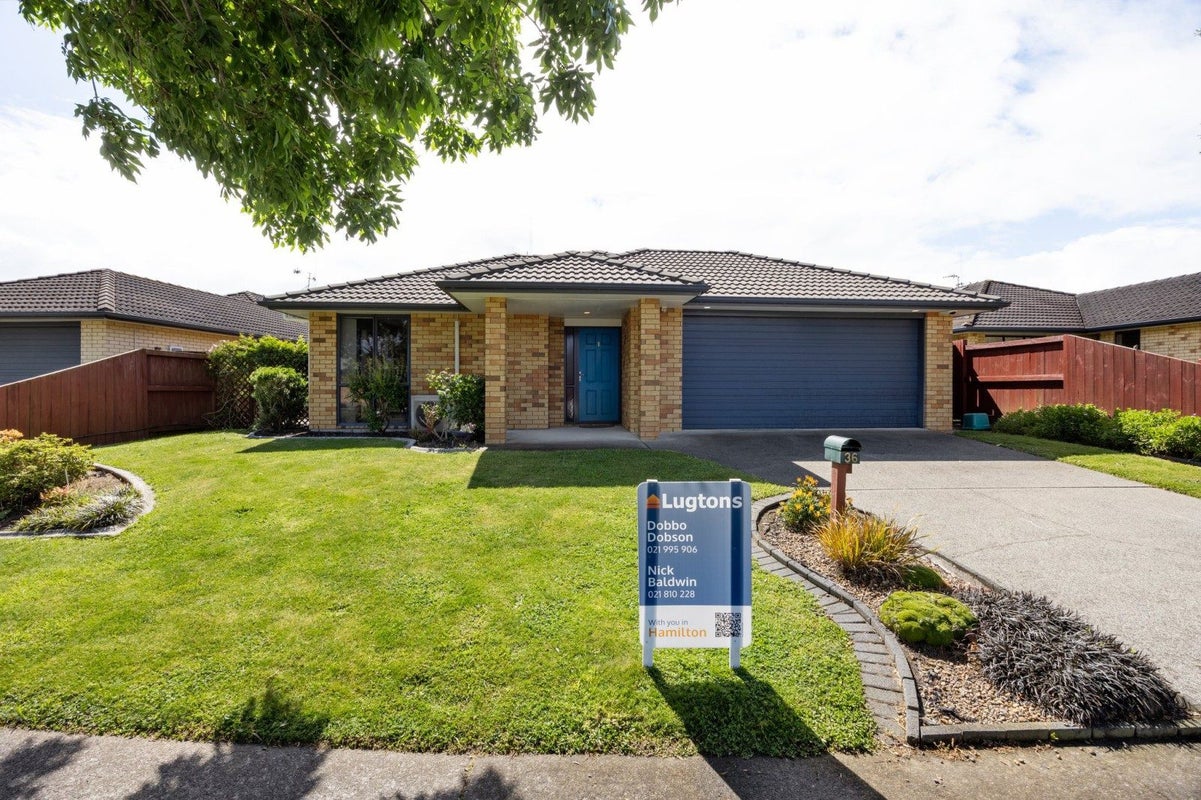 36 Alconbury Drive, Rototuna North, Hamilton - Carousel 1