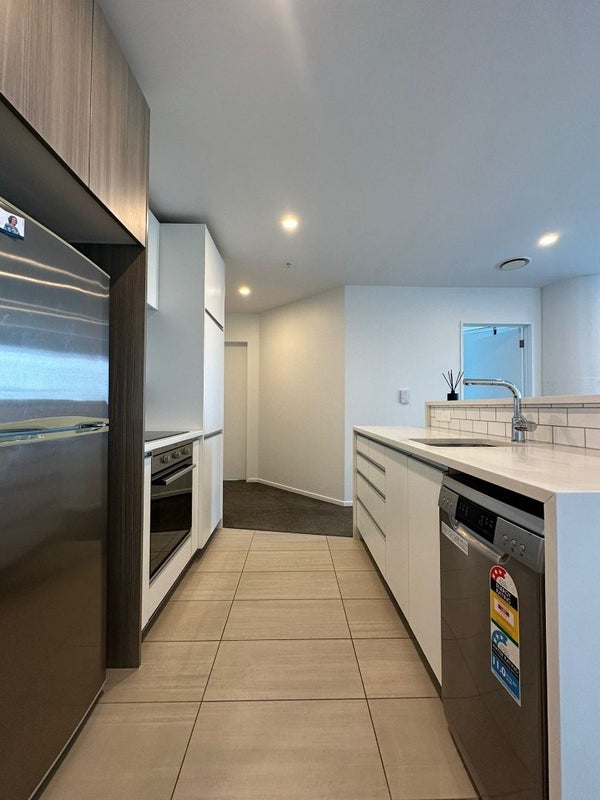 302/18 St Martins Lane, Grafton, Auckland - Carousel 18