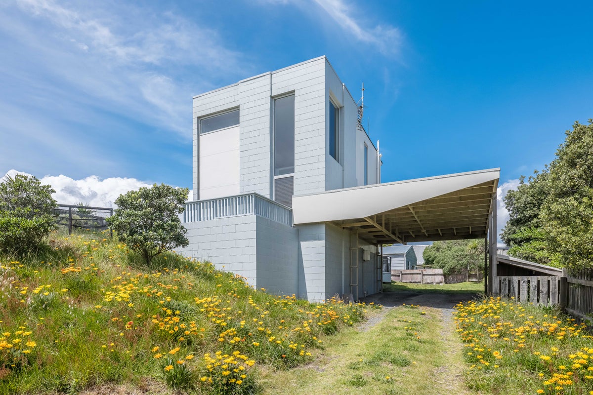 44 Rodney Avenue, Te Horo Beach - Carousel 20