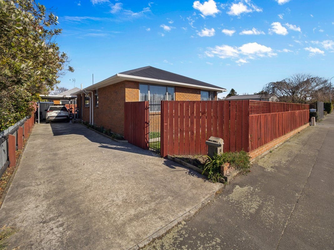 55 Middle Road, Allenton, Ashburton - Carousel 24