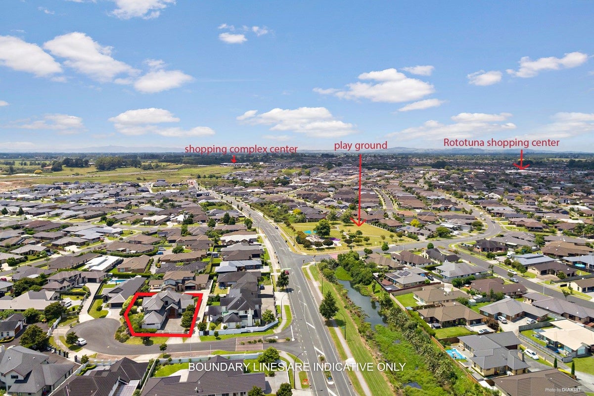 6 Johnnybro Place, Rototuna North, Hamilton - Carousel 25