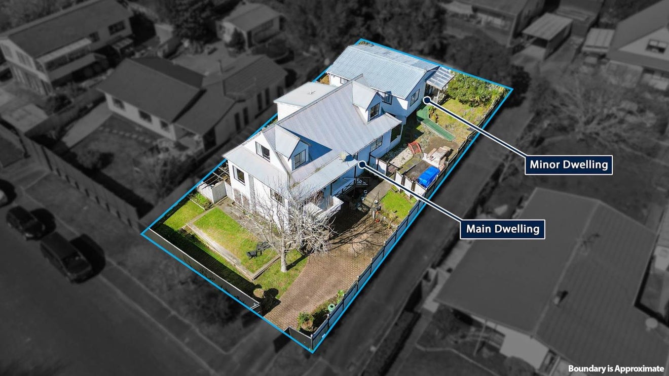 61 Hale Crescent, Bayview, Auckland - Carousel 2