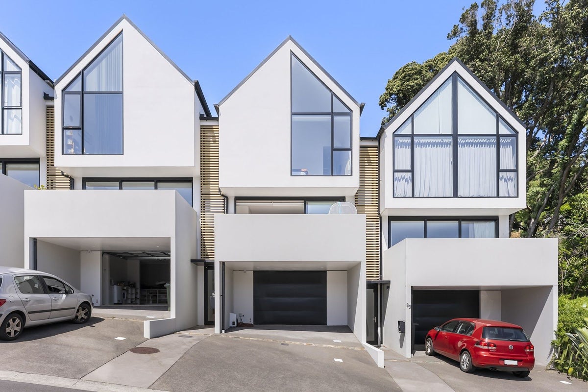 81 Melbourne Road, Island Bay, Wellington - Carousel 1