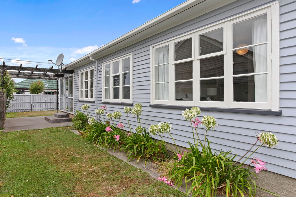 3 Braemar Place, Avonside, Christchurch - Carousel 2
