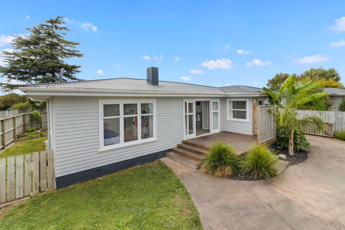 38 Heath Street, St Andrews, Hamilton - Carousel 2