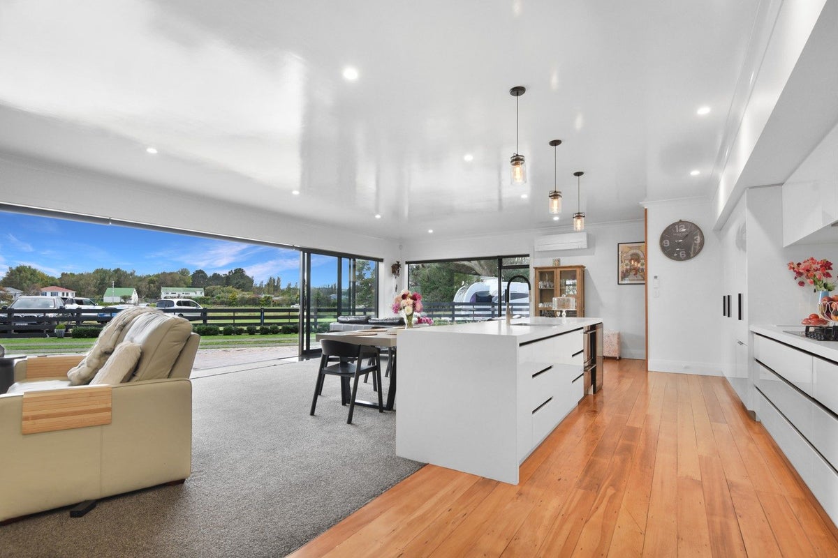 101 Fox Road, Springvale, Whanganui - Carousel 2