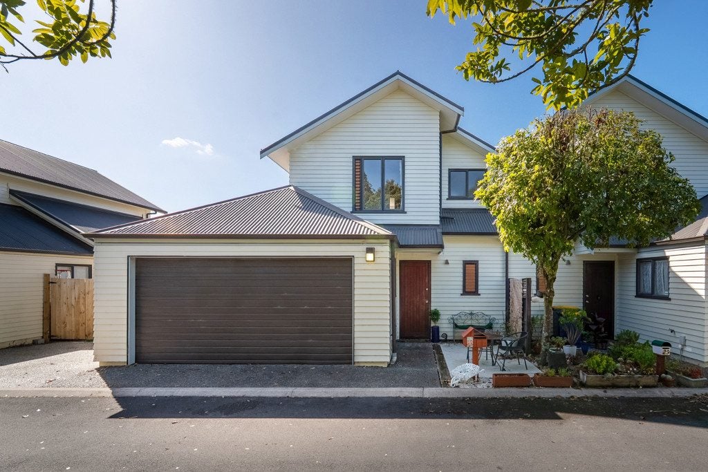 30/11 The Avenue, Albany, Auckland - Carousel 2