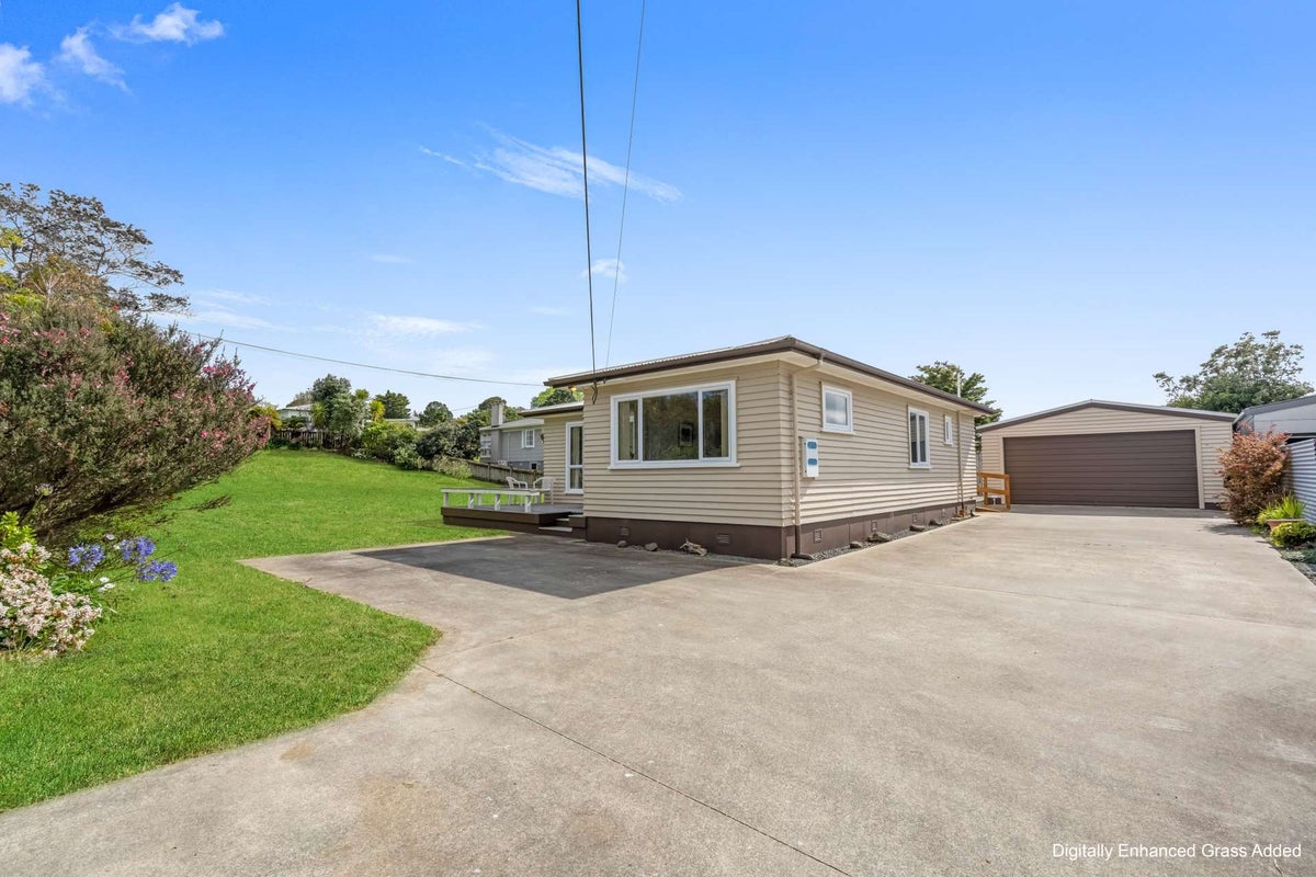 19 Plunket Street, Dargaville - Carousel 1