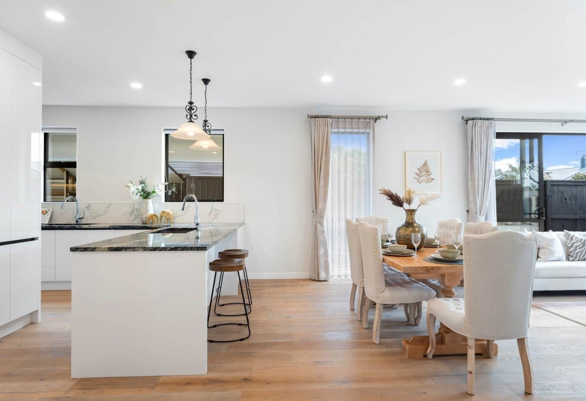 28A Lillington Road, Remuera, Auckland - Carousel 2