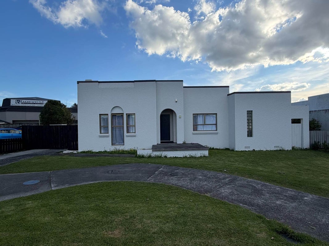 361 Great South Road, Opaheke, Papakura - Carousel 2