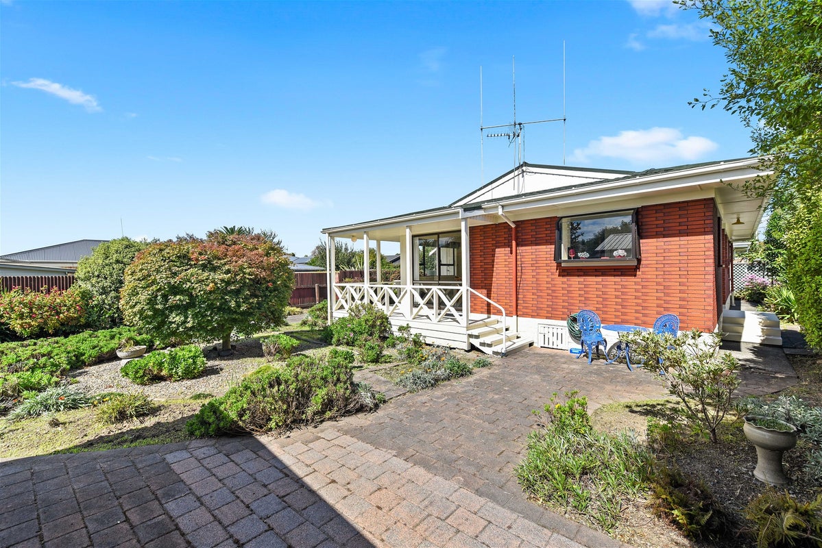 2A Howell Avenue, Riverlea, Hamilton - Carousel 1