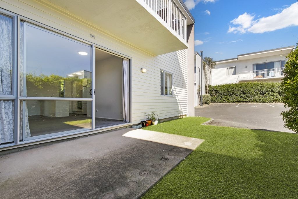 97/7 Kelvin Hart Drive, East Tamaki, Auckland - Carousel 1