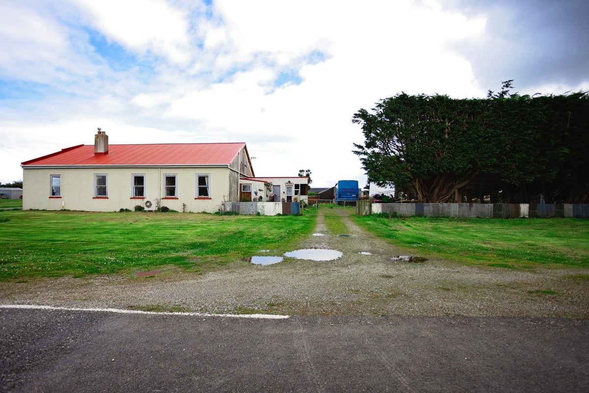 40 Neva Street, Invercargill - Carousel 21