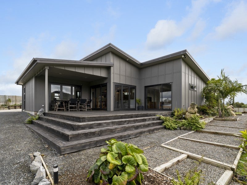 4 Honoiti Ranapiri Place, Manakau, Levin - Carousel 2