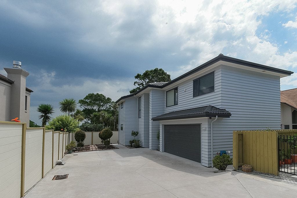 55A MacLeans Road, Bucklands Beach, Auckland - Carousel 1
