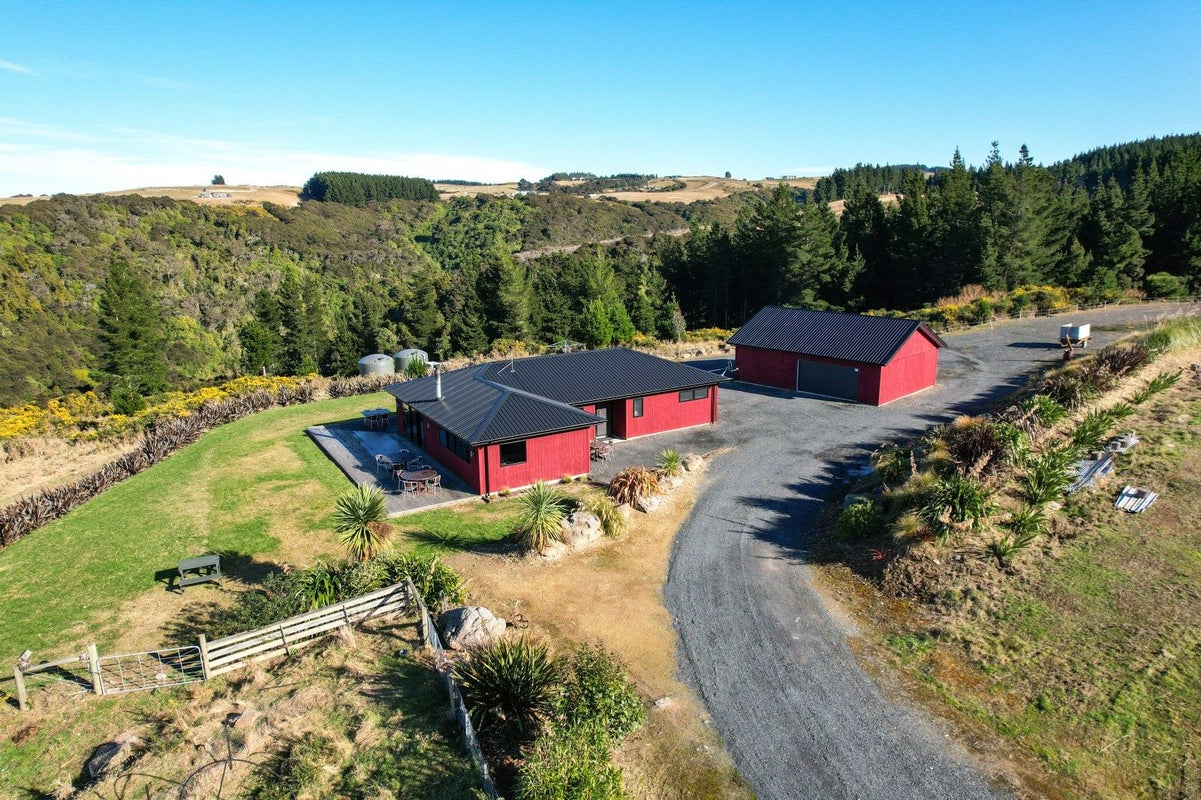 926 FINLAYSON RD, Taieri Beach, Taieri Mouth - Carousel 1