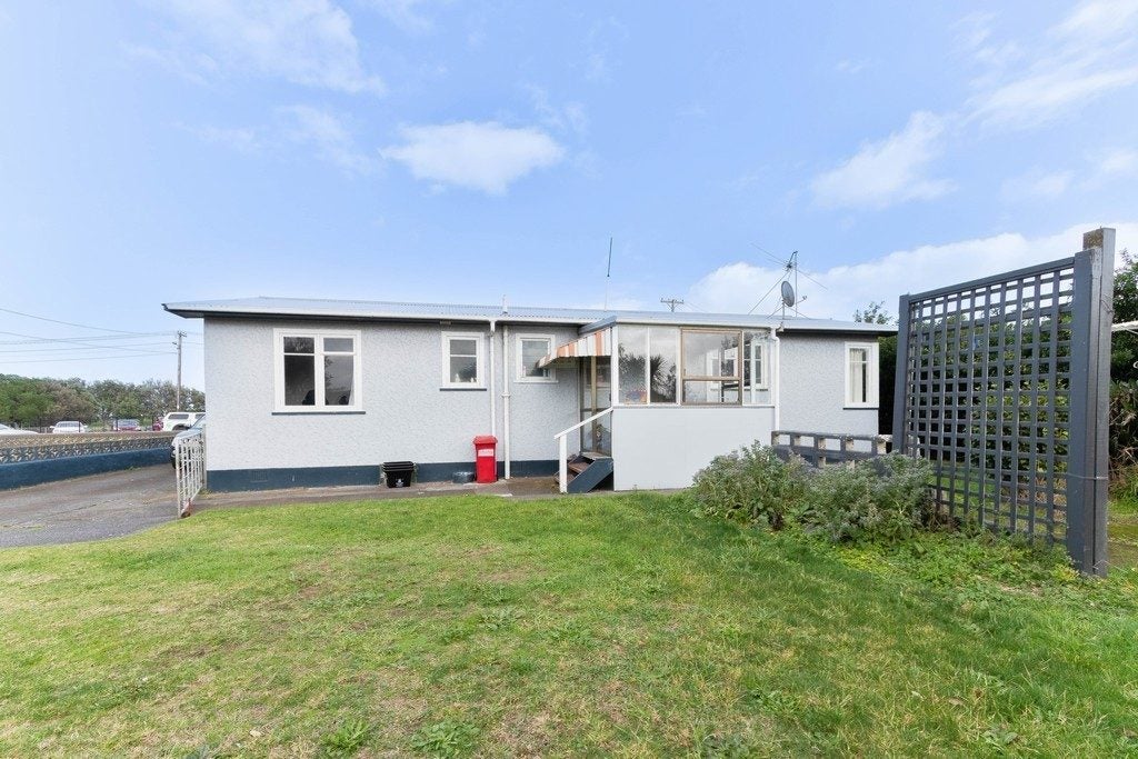 26 Polson Street, Castlecliff, Whanganui - Carousel 11