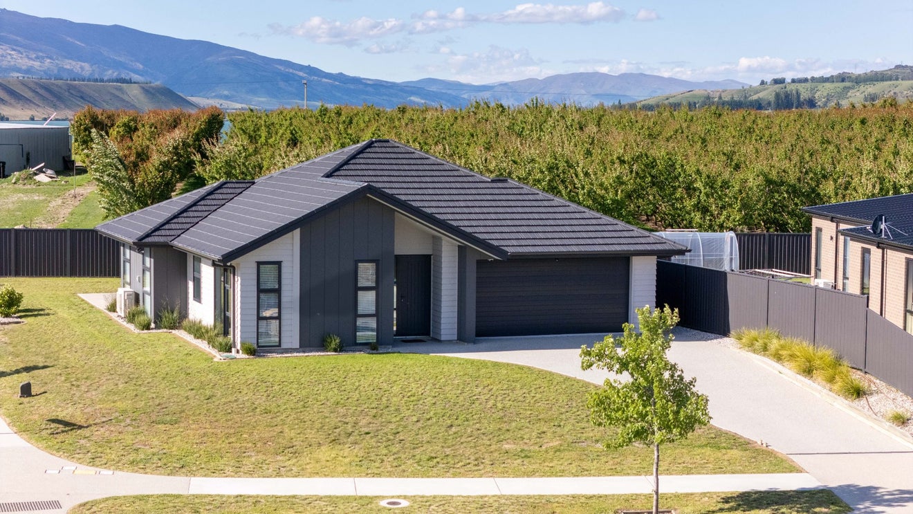 21 Guano Crescent, Cromwell, Cromwell - Carousel 2