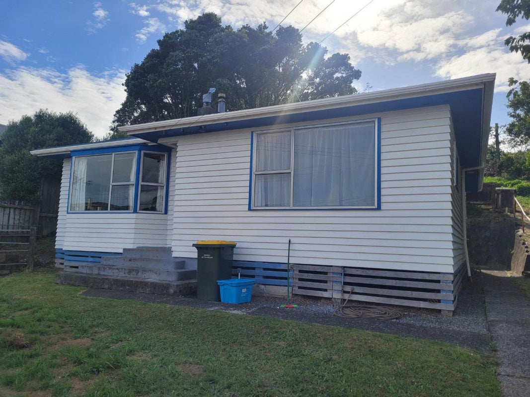 67 Pioneer Road, Moturoa, New Plymouth - Carousel 7