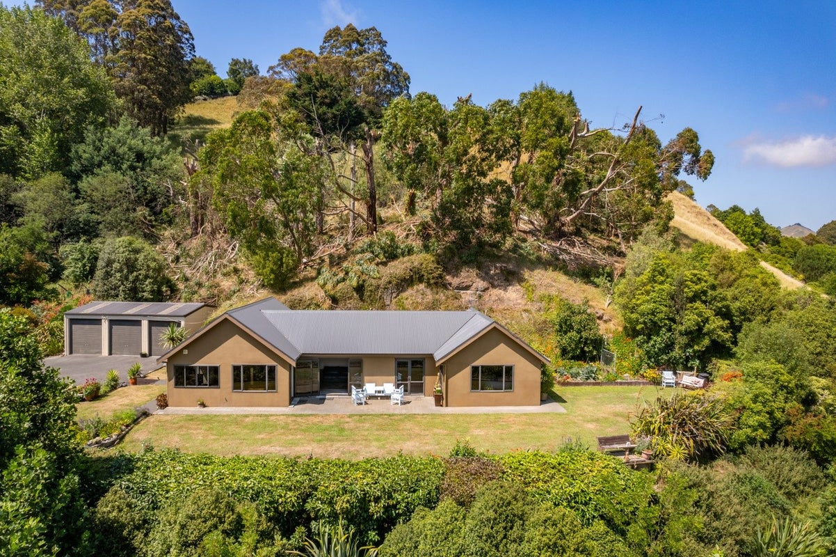 51 Haycock Road, Hope, Richmond - Carousel 2