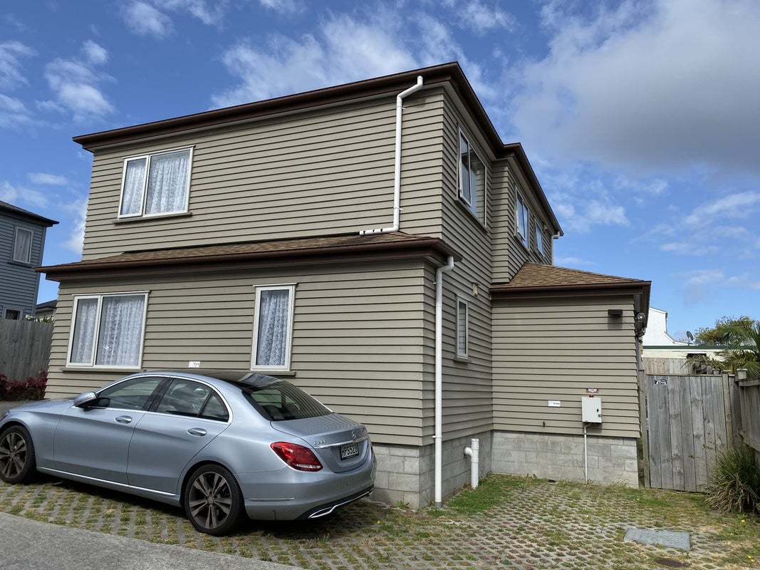 2/73A Waipuna Road, Mount Wellington, Auckland - Carousel 1