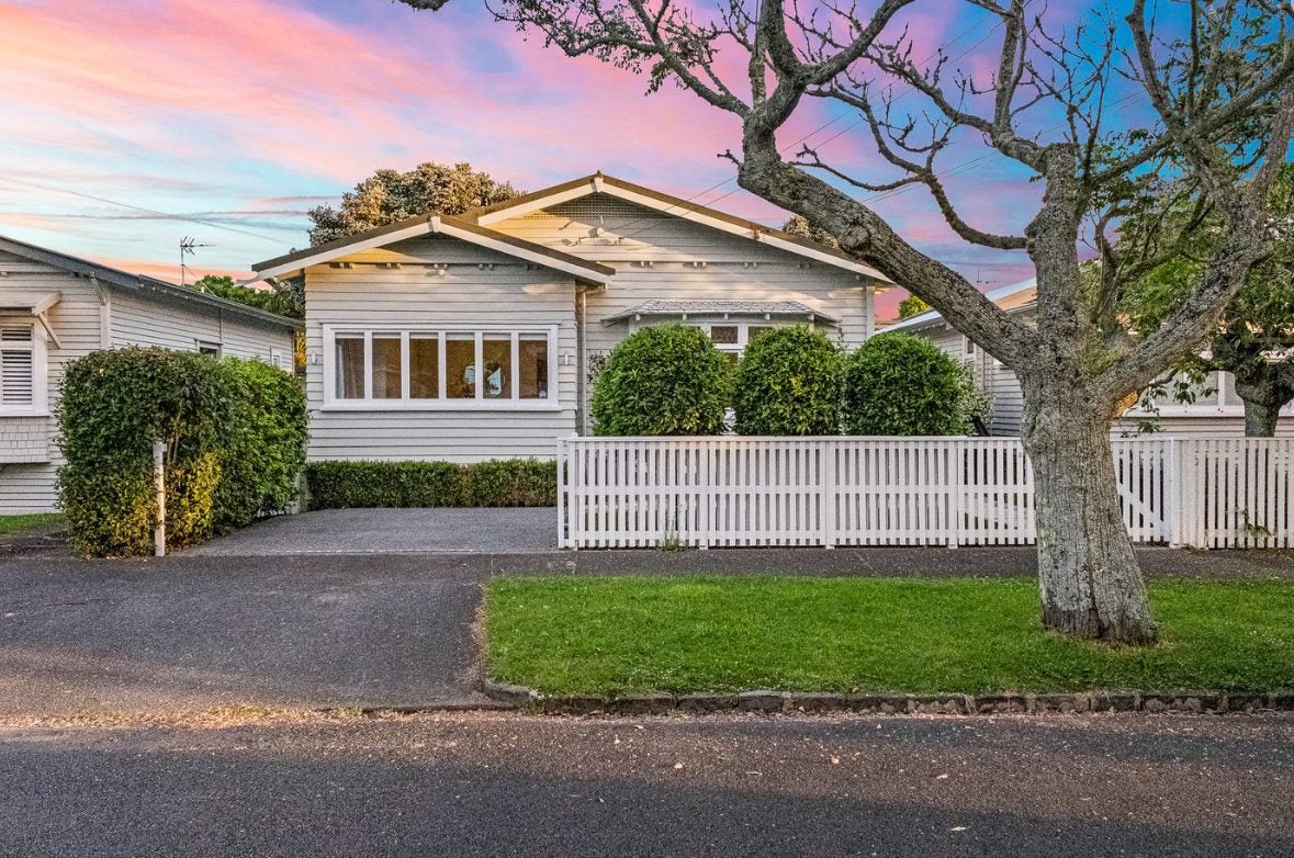 25 Dorset Street, Westmere, Auckland - Carousel 1