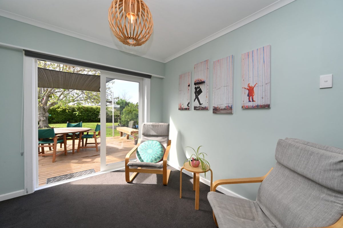 28 Gallipoli Road, Onekawa, Napier - Carousel 1
