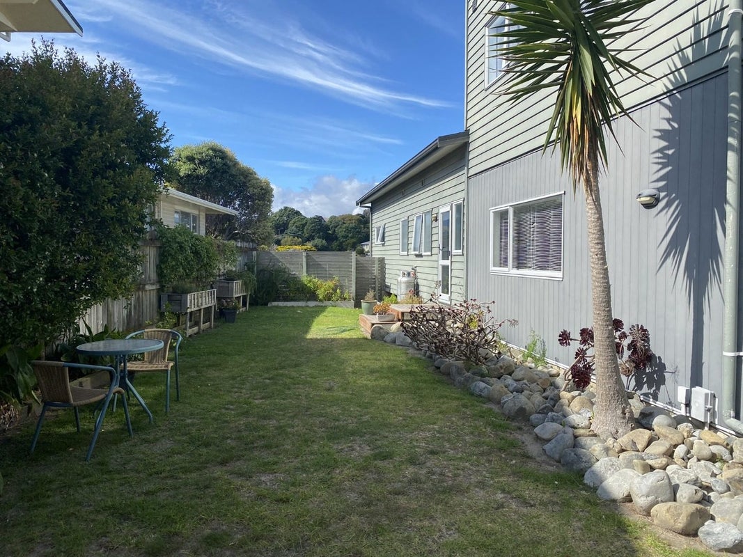 69 Queens Road, Waikanae Beach, Waikanae - Carousel 19
