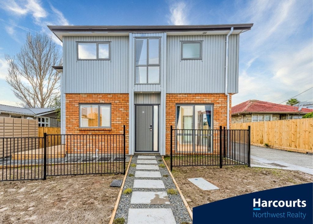 31C Statesman Street, Henderson, Auckland - Carousel 13