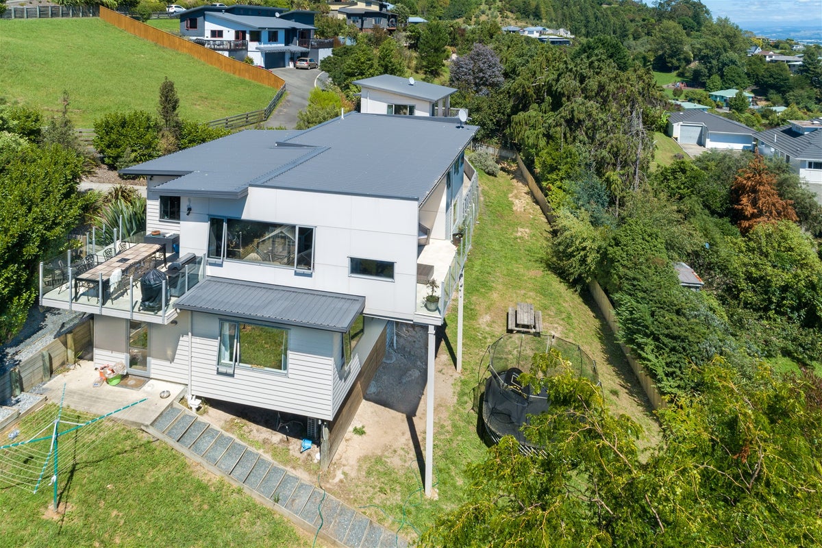 60 Newman Drive, Enner Glynn, Nelson - Carousel 2