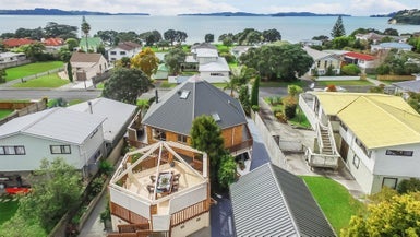 31 Kauri Crescent, Snells Beach, Snells Beach - Carousel 1