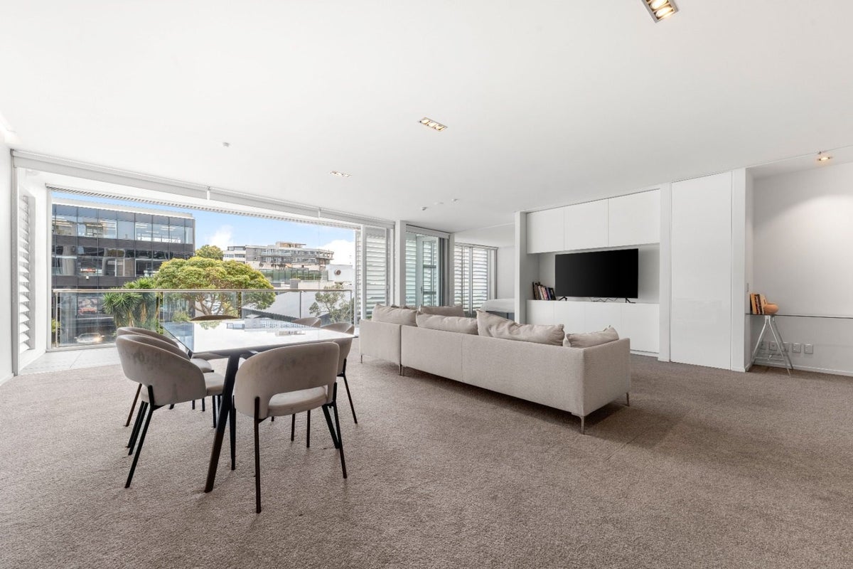 425/28 College Hill, Freemans Bay, Auckland - Carousel 2