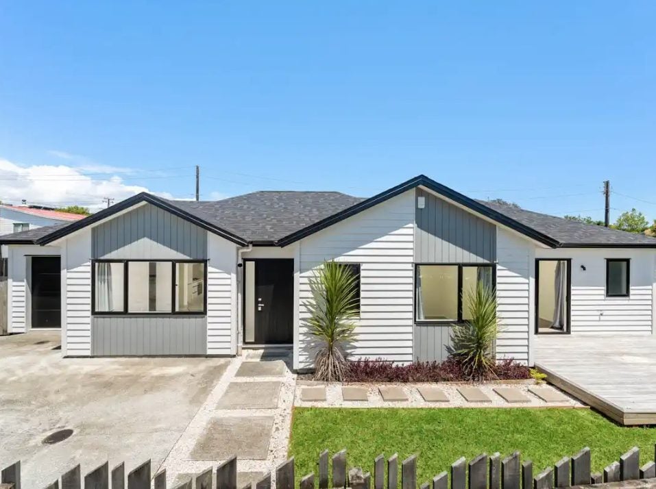 14A Tapu Road, Huapai, Kumeu - Carousel 1