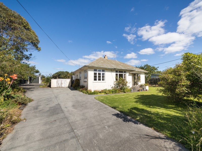 1369 Tangimoana Road, Tangimoana, Palmerston North - Carousel 1