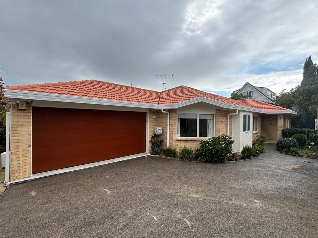 2/732 Chapel Road, Dannemora, Auckland - Carousel 1